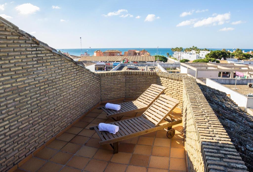 Hotel Mariantonia Chiclana de la Frontera Bagian luar foto