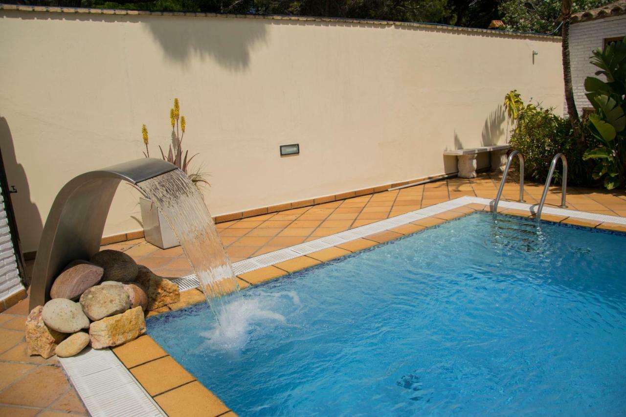 Hotel Mariantonia Chiclana de la Frontera Bagian luar foto