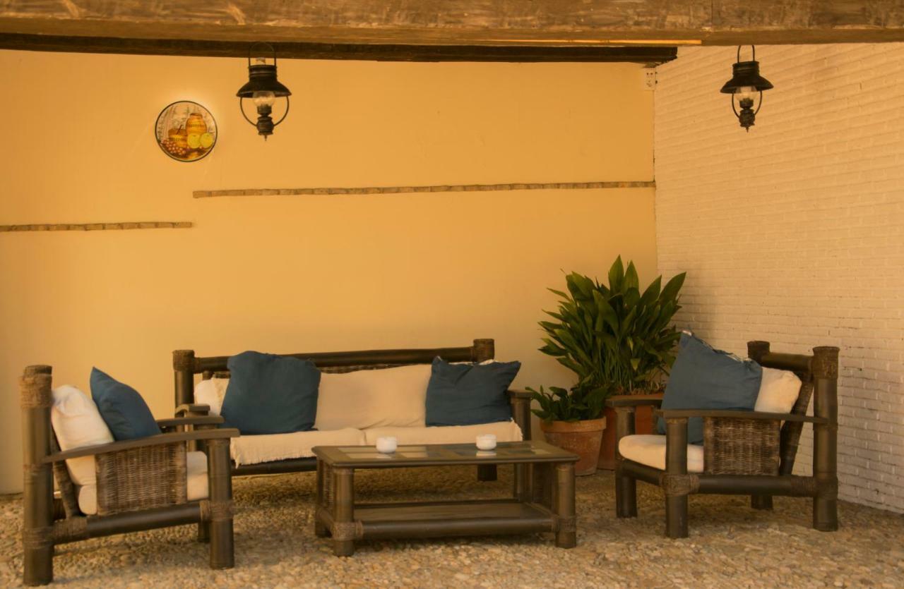 Hotel Mariantonia Chiclana de la Frontera Bagian luar foto
